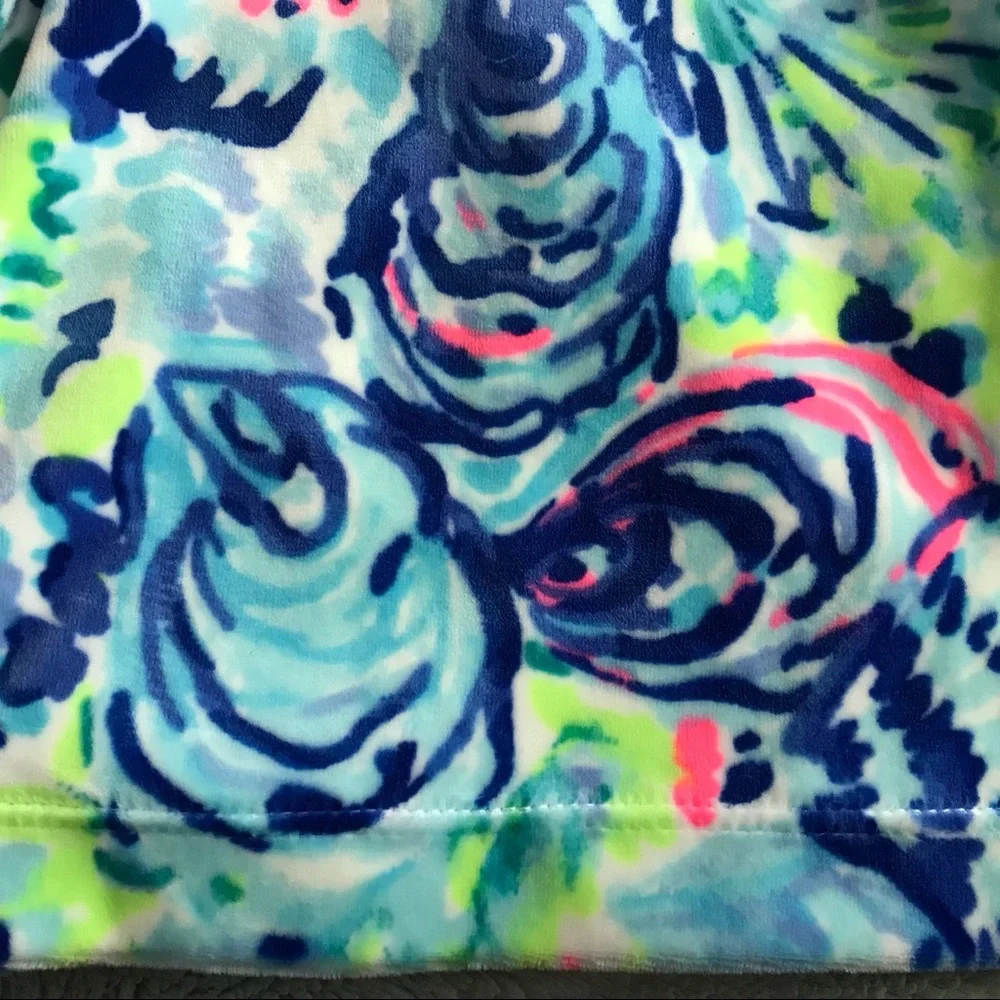 Lilly Pulitzer Colorful Patterned Robe - Picture 6 of 8